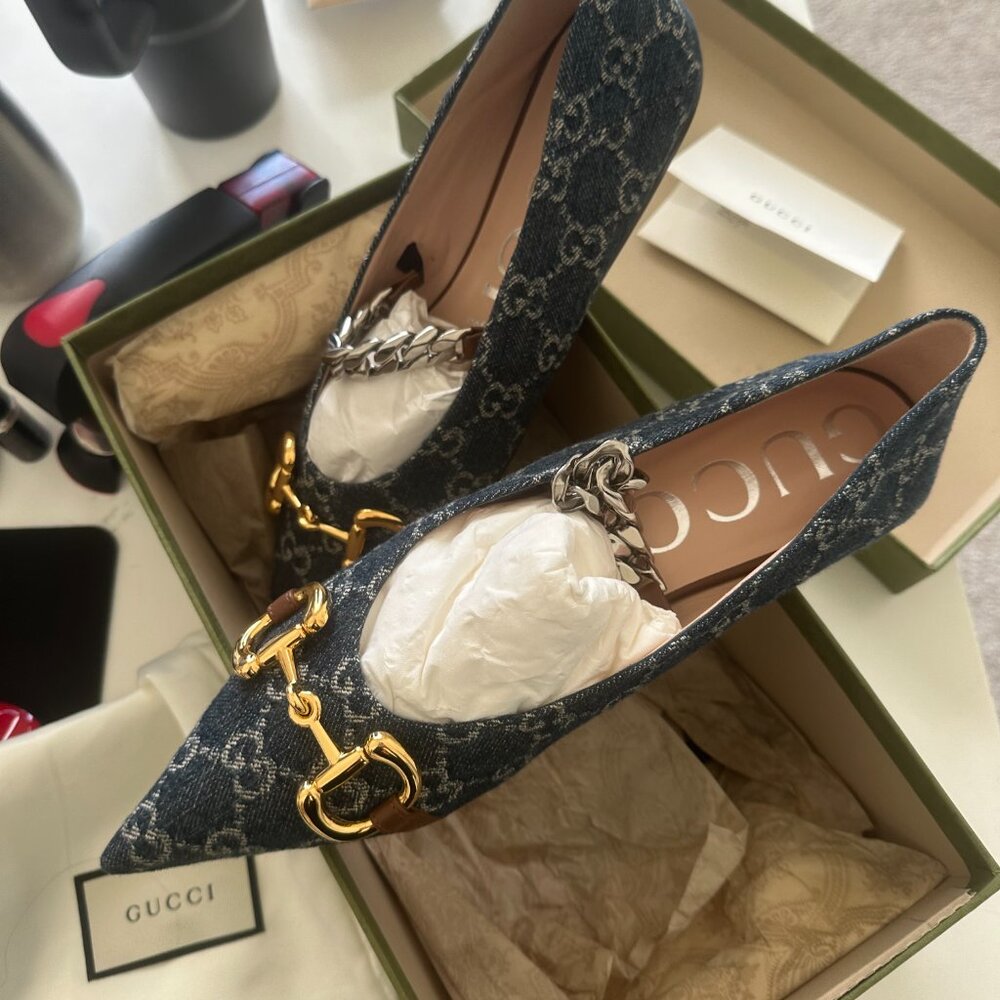 New Denim Monogramed Gucci Flats - Picture 5 of 16